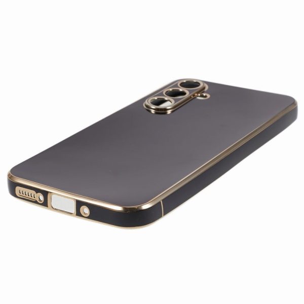 Samsung Galaxy S23 FE Fleksibelt Plastik Cover m. Guld Kant - Sort Fashion