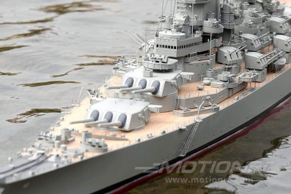 Bancroft USS Missouri 1 200 Scale 1350mm (53 ) USA Battleship - RTR Fashion